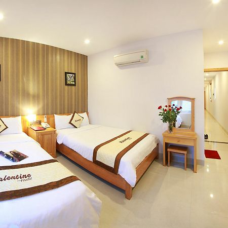 Valentine Hotel Da Nang Bagian luar foto