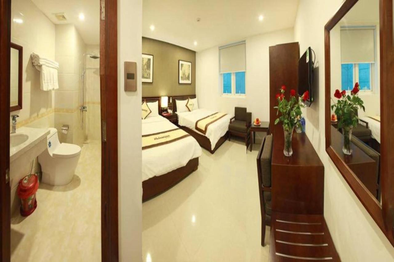 Valentine Hotel Da Nang Bagian luar foto