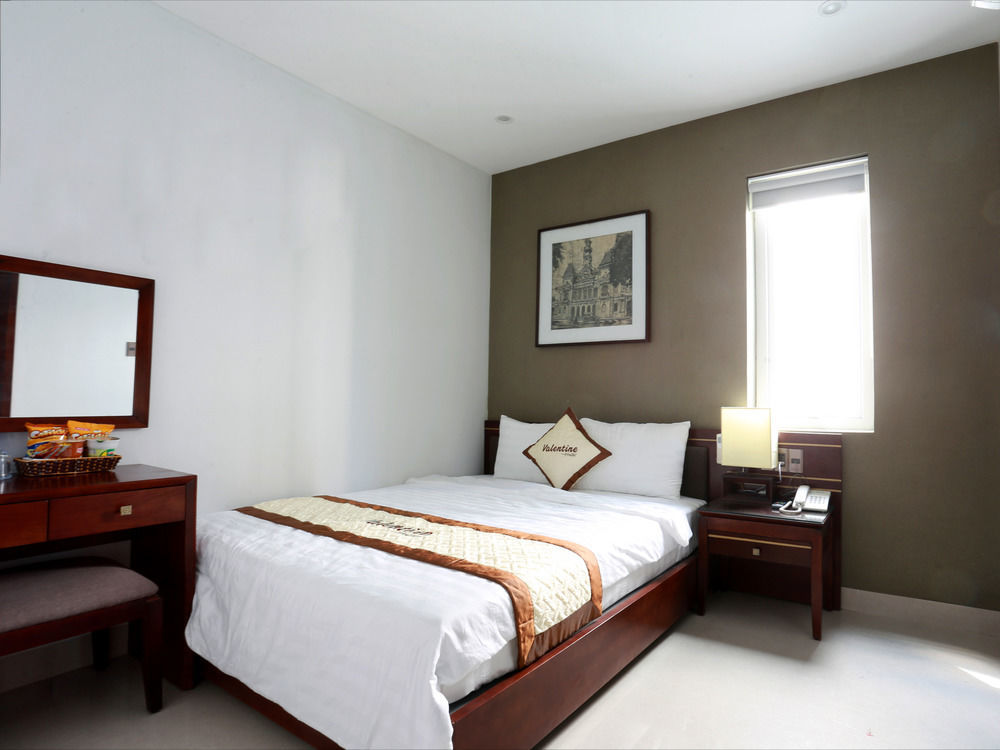 Valentine Hotel Da Nang Bagian luar foto