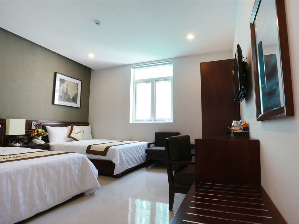 Valentine Hotel Da Nang Bagian luar foto