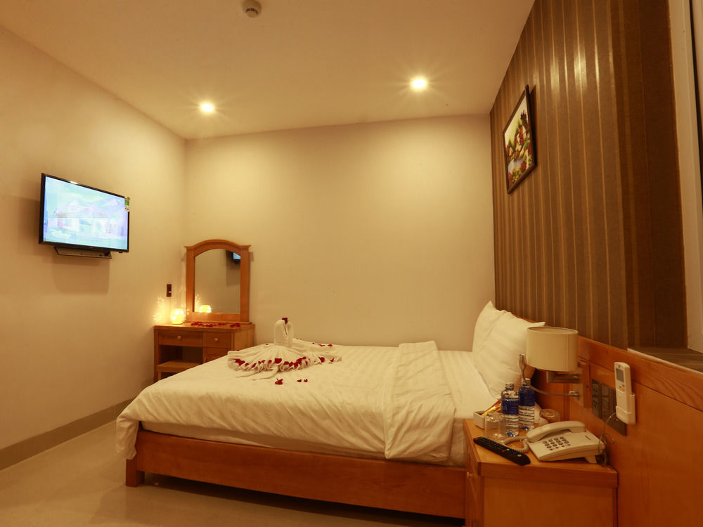 Valentine Hotel Da Nang Bagian luar foto