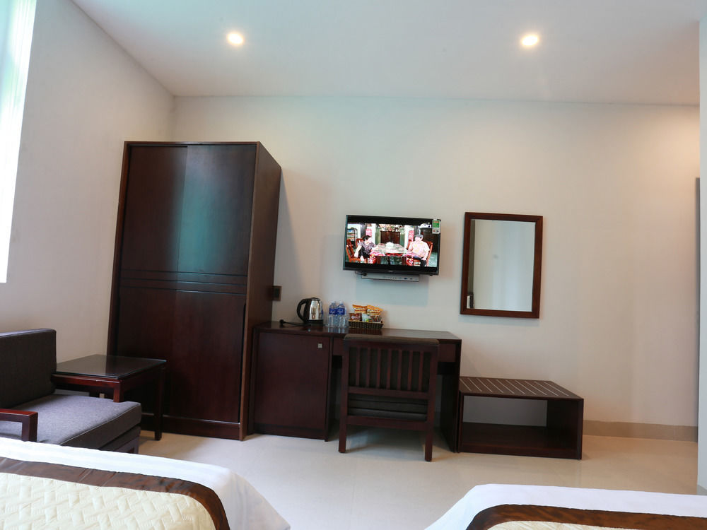 Valentine Hotel Da Nang Bagian luar foto