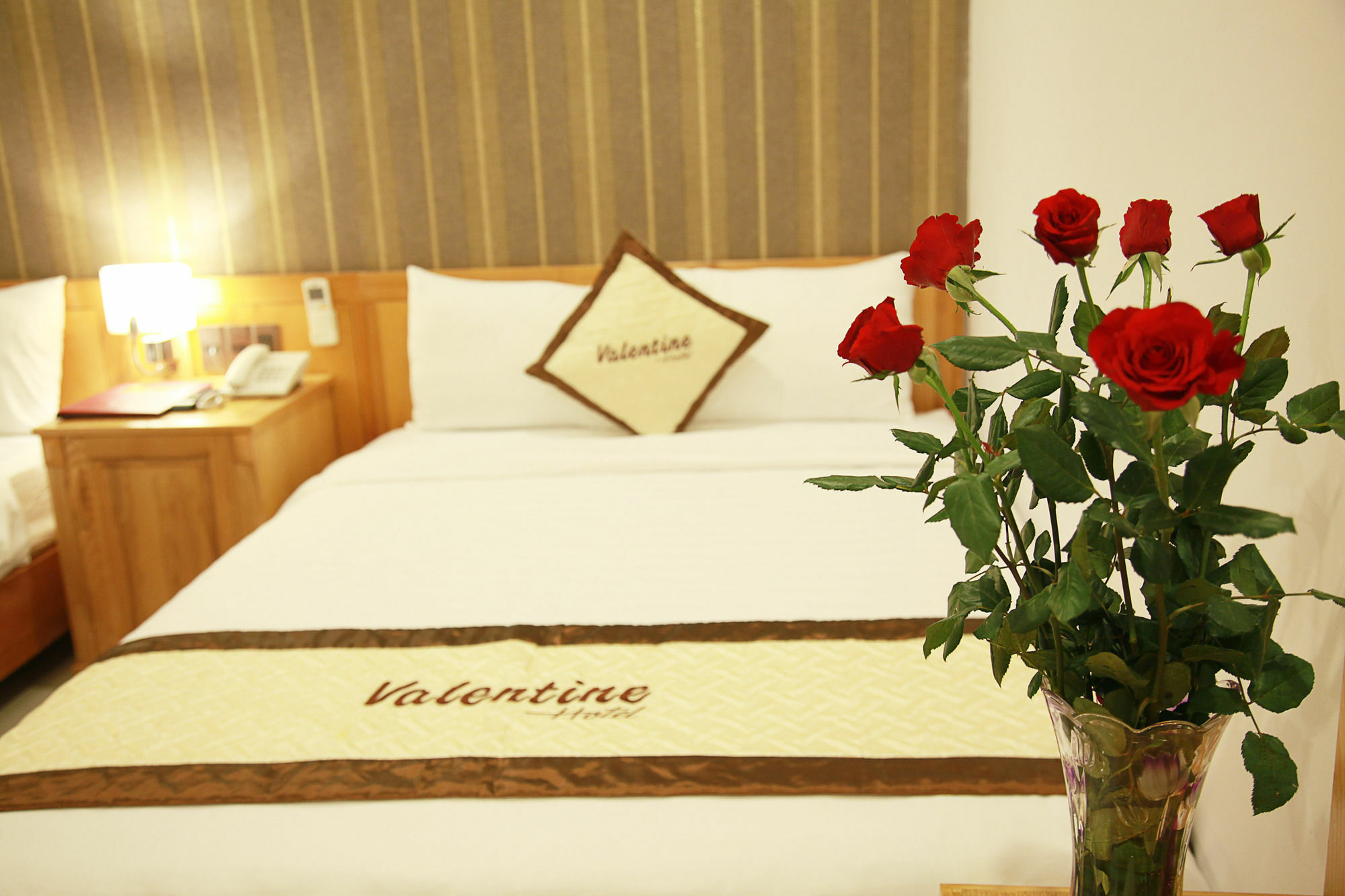 Valentine Hotel Da Nang Bagian luar foto