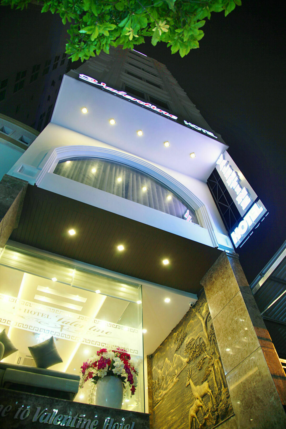Valentine Hotel Da Nang Bagian luar foto